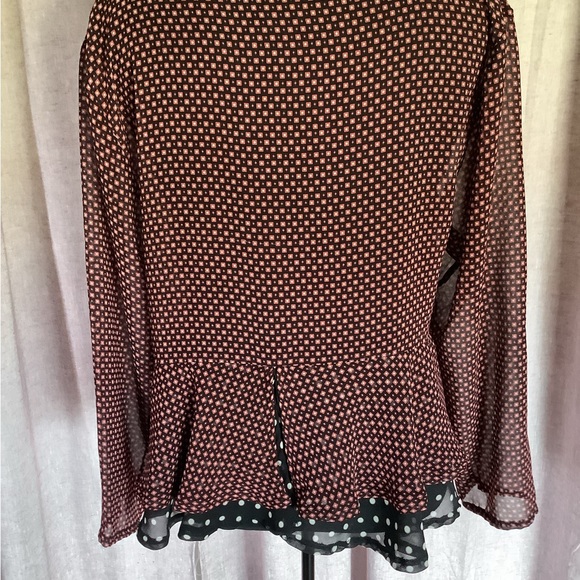 Light and flowy blouse - Picture 6 of 6